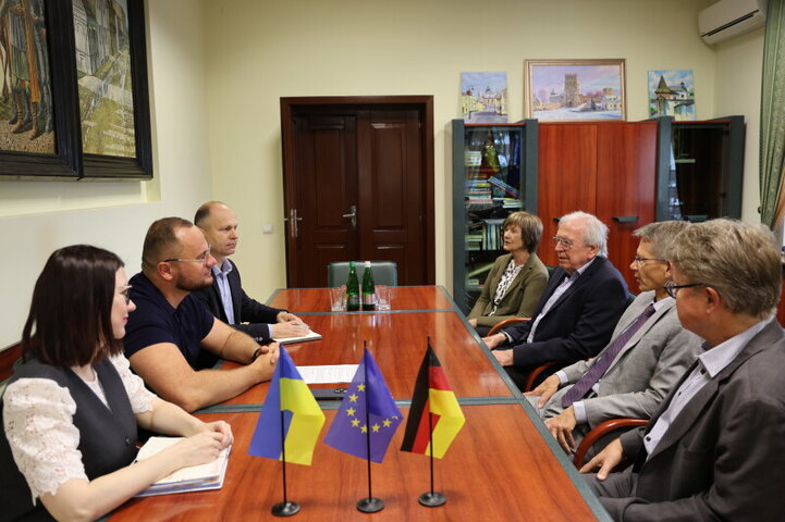 The Rexroth Foundation meeting with representatives of the city of Lutsk